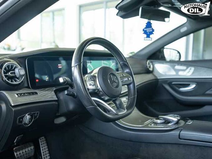 Mercedes-Benz CLS 350 d 4Matic *AMG*DISTR. +*SCHIEBEDACH*