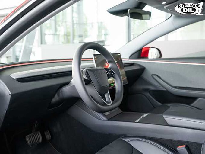 Tesla Model 3 Highland