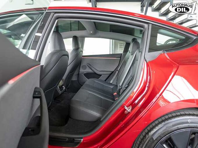 Tesla Model 3 Highland