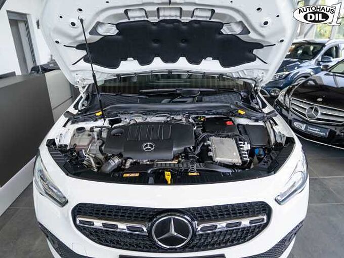 Mercedes-Benz GLA 200 d 8G-DCT *Distr+*AHK*LED*R-KAMERA*