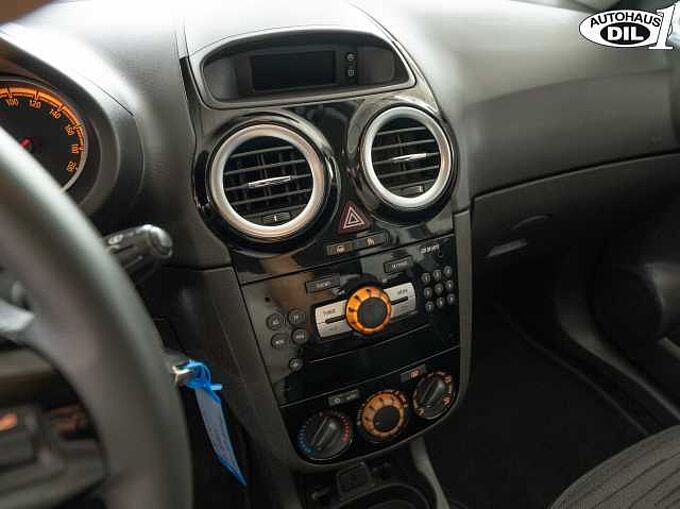 Opel Corsa 5-Türer 1.4 16V Selection