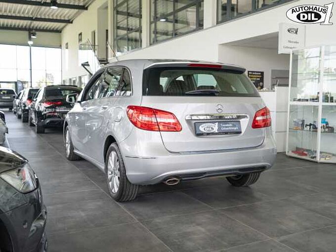 Mercedes-Benz B 180 BlueEFF. Sports Tourer *2.Hd. *scheckheft*