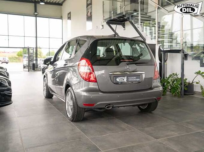 Mercedes-Benz A 200 CDI *Parkassistent*SHZ*2.Hand*