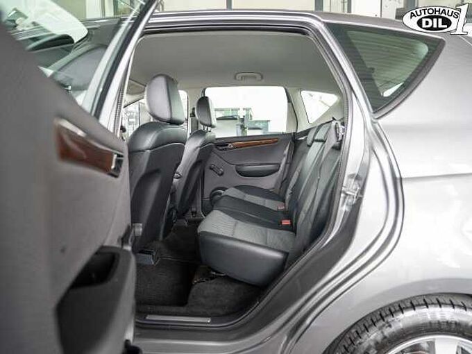Mercedes-Benz A 200 CDI *Parkassistent*SHZ*2.Hand*