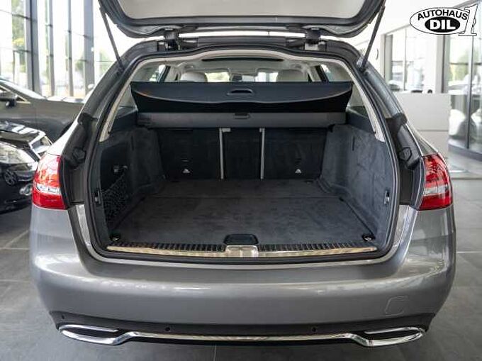 Mercedes-Benz C 250 T D Avantgarde 4M *RFK*PANO*AHK*DIST+*