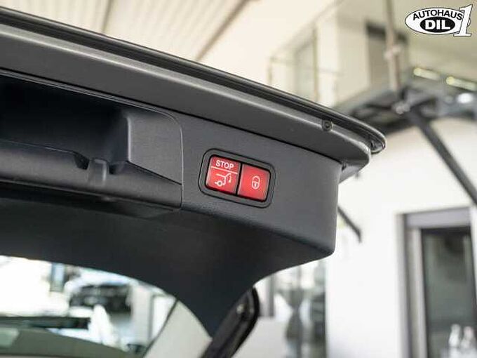 Mercedes-Benz C 250 T D Avantgarde 4M *RFK*PANO*AHK*DIST+*