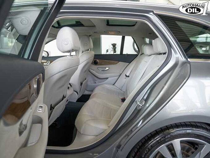 Mercedes-Benz C 250 T D Avantgarde 4M *RFK*PANO*AHK*DIST+*
