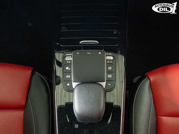 Mercedes-Benz CLA 250 e AMG Line *RFK*PANO*SPUR*1.HD*