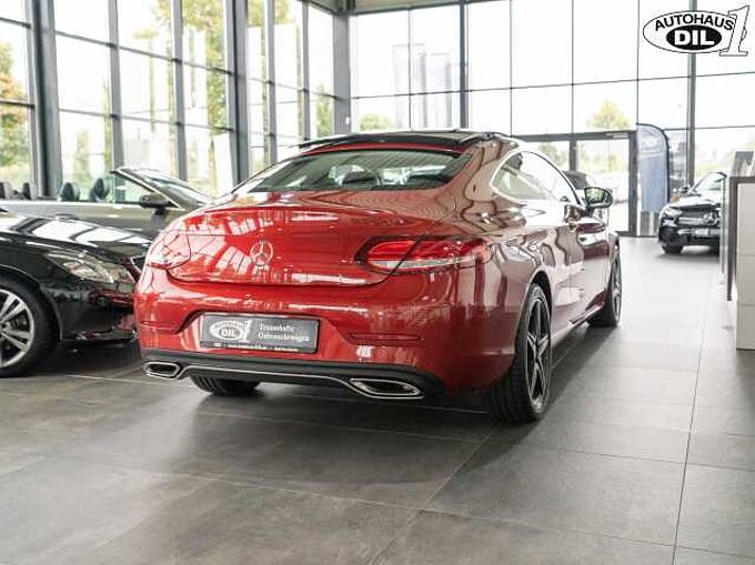 Mercedes-Benz C 200 *KEYLESS*AMBIENTE*PANO*