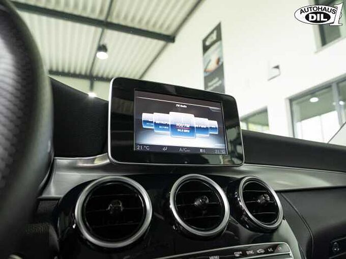 Mercedes-Benz C 200 *KEYLESS*AMBIENTE*PANO*