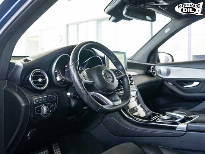 Mercedes-Benz GLC 250 AMG Line 4Matic *Distr+*Pano*R-KAMERA*
