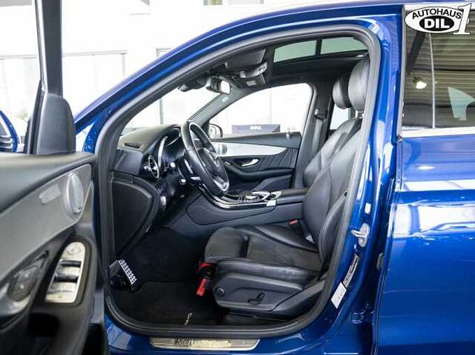 Mercedes-Benz GLC 250 AMG Line 4Matic *Distr+*Pano*R-KAMERA*