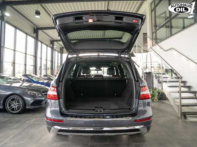 Mercedes-Benz ML 350 CDI 4Matic *360*PANO*DISTR+*1.Hd. *