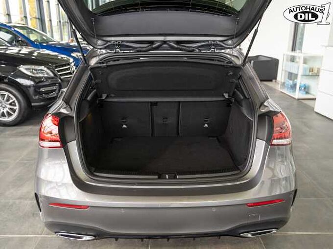 Mercedes-Benz A 180 7G-DCT AMG Line *Totwinkel*Park*Spur*Night*
