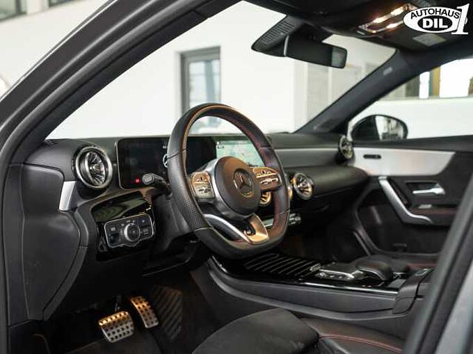 Mercedes-Benz A 180 7G-DCT AMG Line *Totwinkel*Park*Spur*Night*