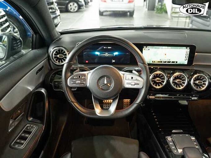 Mercedes-Benz A 180 7G-DCT AMG Line *Totwinkel*Park*Spur*Night*