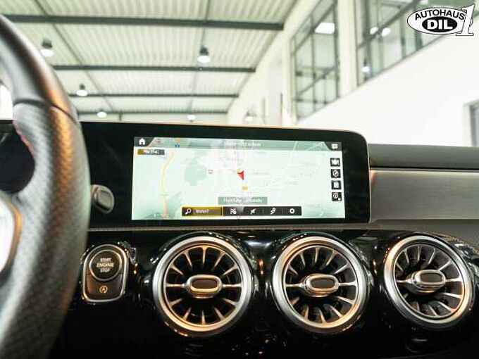 Mercedes-Benz A 180 7G-DCT AMG Line *Totwinkel*Park*Spur*Night*
