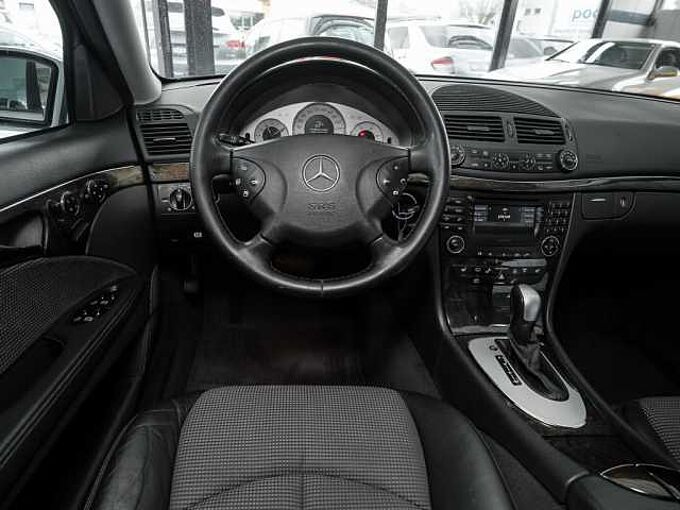 Mercedes-Benz E 320T cdi Scheckheftgepflegt *Memory*Xenon*