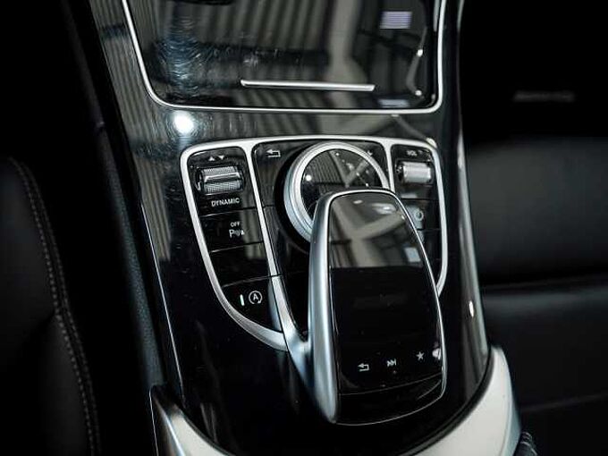 Mercedes-Benz C 180 T AMG Line *AMG-Styling*