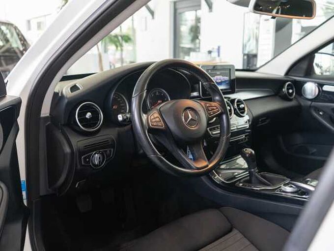 Mercedes-Benz C 220 (BlueTEC) d T *RFK*Pano*Navi*