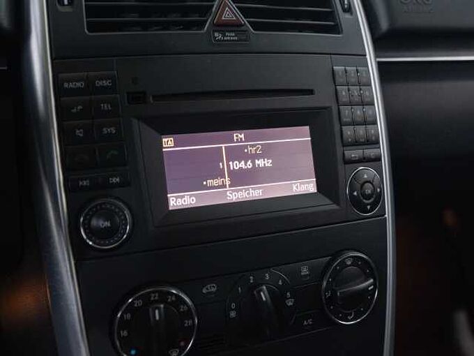 Mercedes-Benz B 180 *2.Hand*PDC*SHZ*