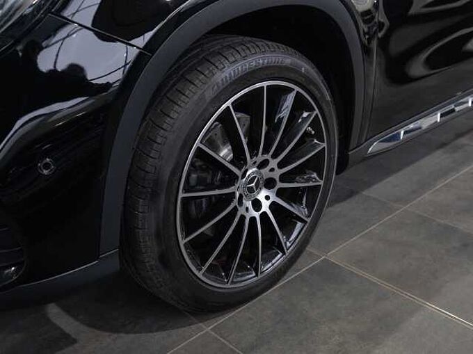Mercedes-Benz GLA 220 d 4Matic AMG Line *1.Hand*MwSt*SHZ*