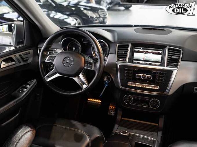 Mercedes-Benz ML 350 4MATIC *Schiebedach*AHK*Memory*