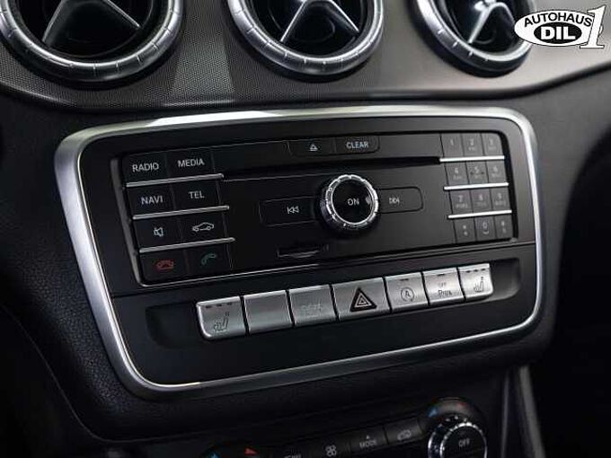 Mercedes-Benz CLA SB 220d *Sport-Paket*AMG-Styling+Line*