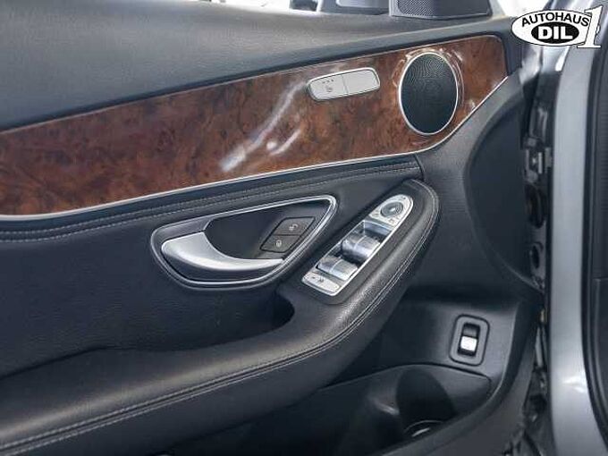 Mercedes-Benz C 220d *1.Hand*SHZ*AHK*PDC*