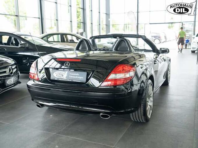 Mercedes-Benz SLK 200 *AIRSCARF*SHZ*Bi-Xenon*