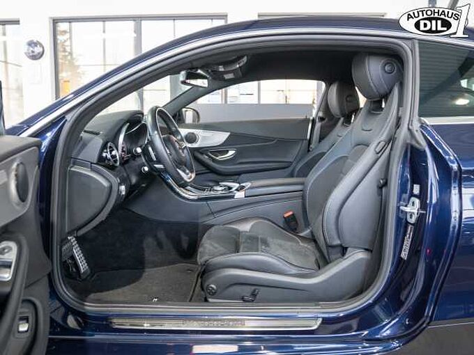 Mercedes-Benz C 180 Coupe *AMG Line*Park-Paket*LED*