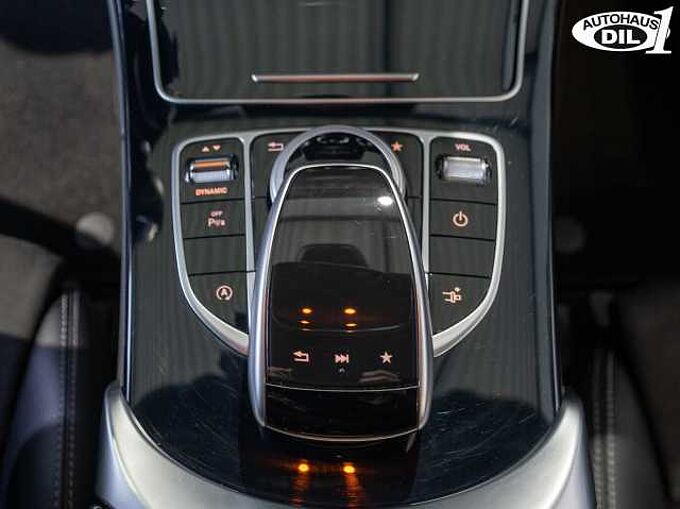 Mercedes-Benz C 180 Coupe *AMG Line*Park-Paket*LED*