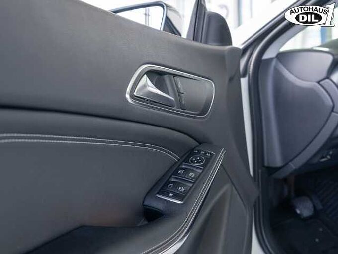 Mercedes-Benz CLA 220 d 4Matic SB *Pano*LED*SHZ*Keyless*