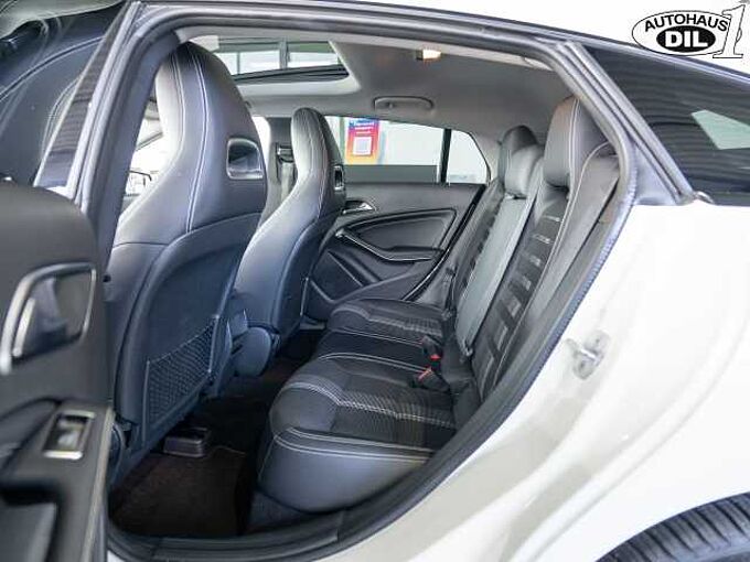 Mercedes-Benz CLA 220 d 4Matic SB *Pano*LED*SHZ*Keyless*