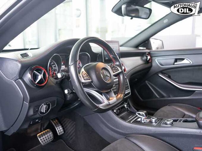 Mercedes-Benz AMG CLA 45 4Matic SB *Panorama*R-Kamera*