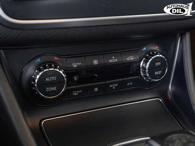 Mercedes-Benz AMG CLA 45 4Matic SB *Panorama*R-Kamera*