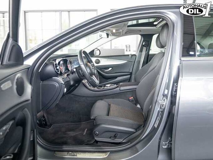 Mercedes-Benz E 300 d 9G *1.Hand*MwSt*RFK*Distronic*Stand-Hz. *