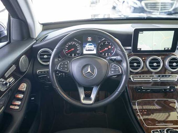 Mercedes-Benz GLC 350d 4M 9G *1.Hand*Memory*Designo*360-K*