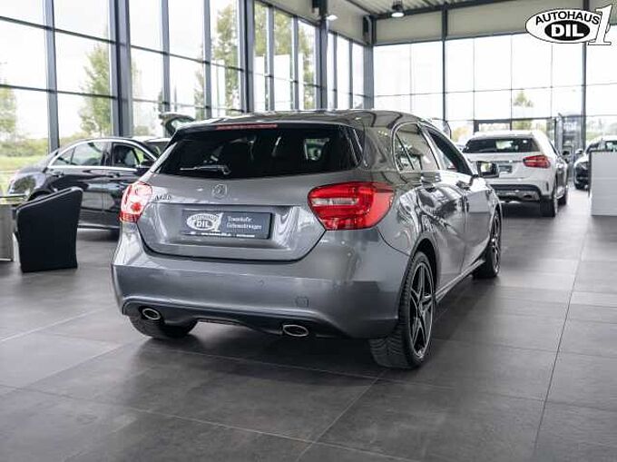 Mercedes-Benz A 180 *Navi*PDC*Klima*Park-Assist*