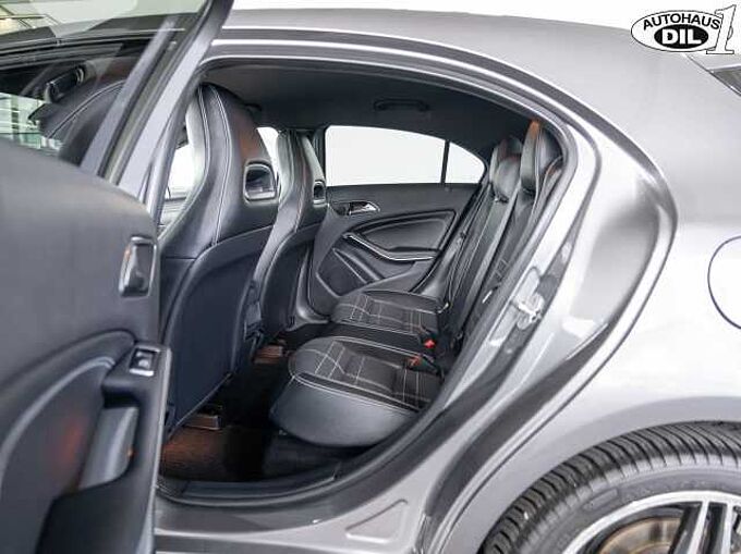 Mercedes-Benz A 180 *Navi*PDC*Klima*Park-Assist*