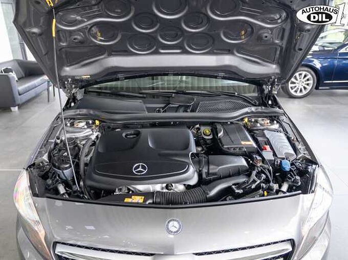 Mercedes-Benz A 180 *Navi*PDC*Klima*Park-Assist*