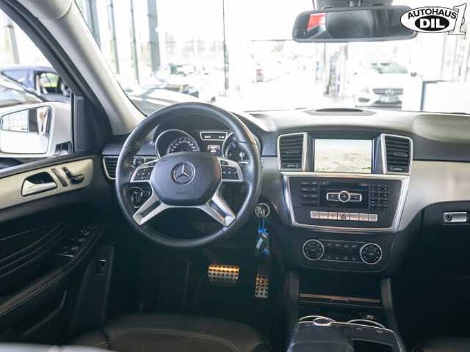 Mercedes-Benz ML 350 * 4MATIC * V6 * GSD * COMAND*