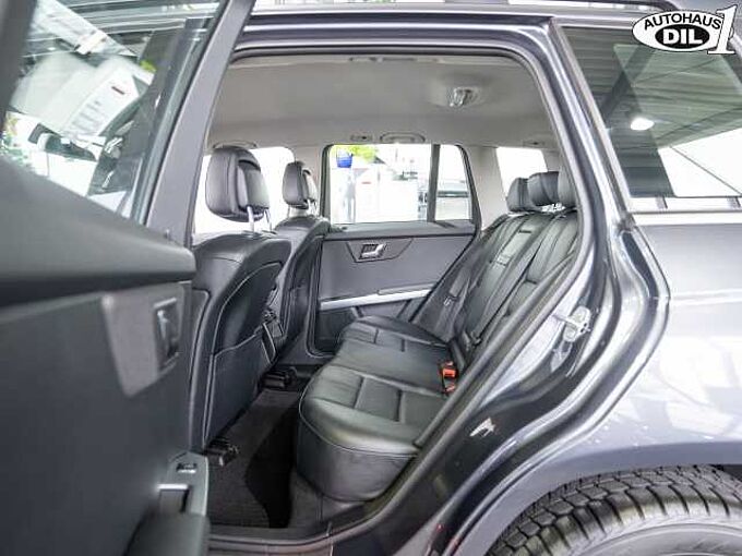 Mercedes-Benz GLK 220 CDI DPF 4Matic *COMAND*LEDER*XENON*
