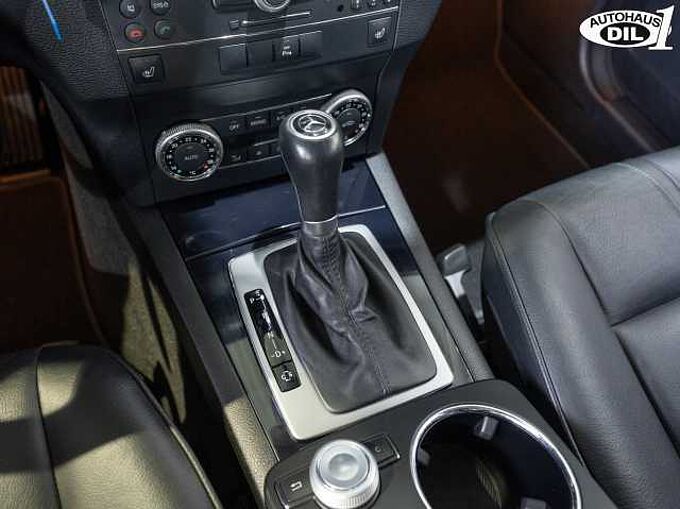 Mercedes-Benz GLK 220 CDI DPF 4Matic *COMAND*LEDER*XENON*