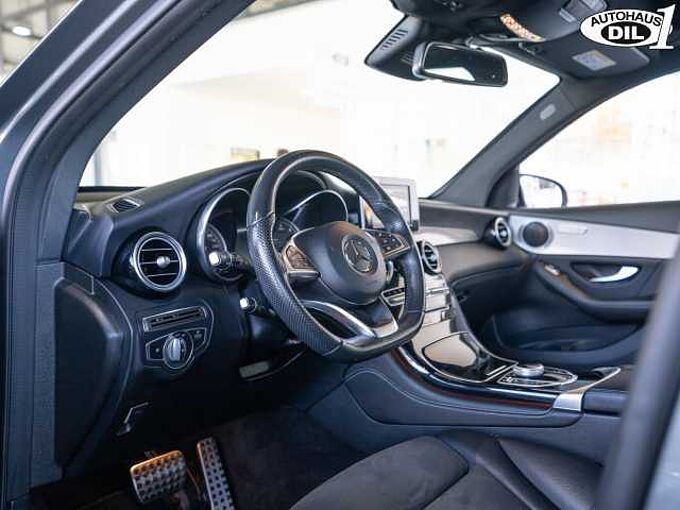 Mercedes-Benz GLC 220 d 4Matic 9G-TRONIC *AMG-STYLING*PANO*