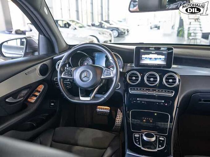 Mercedes-Benz GLC 220 d 4Matic 9G-TRONIC *AMG-STYLING*PANO*