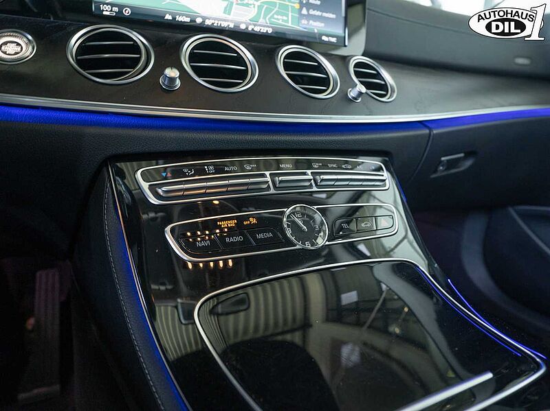 Mercedes-Benz E 220 d 9G-Tronic *360°*EGSD*AMBIENTE*LEDER*