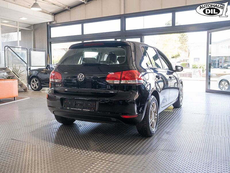 Volkswagen Golf VI * 1 Hand * * Zahnriemen NEU * Autobahn *