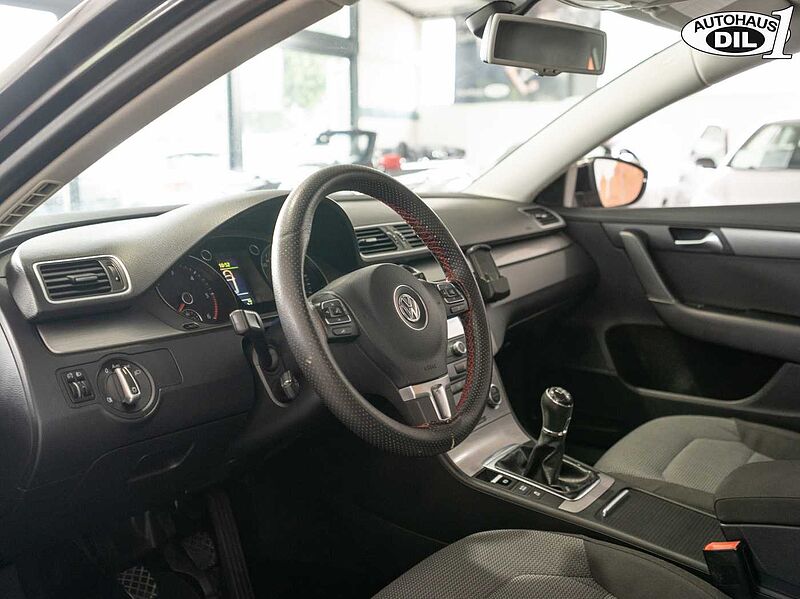 Volkswagen Passat Variant V 2.0 TDI  Comfortline *SHZ*AHK*