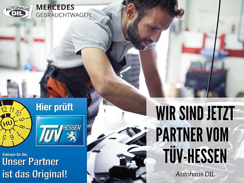 Mercedes-Benz E 300 de T 4Matic *AMG*PANO*AHK*DISTR. +*KEYLESS*